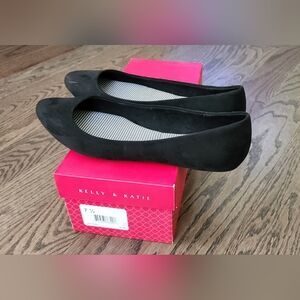 Kelly & Katie flats
